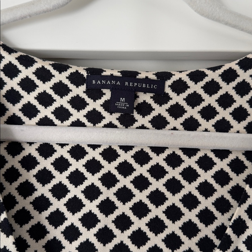 Banana Republic Black and White Geometric Midi Dress NWOT ✨👗 - Picture 3 of 6